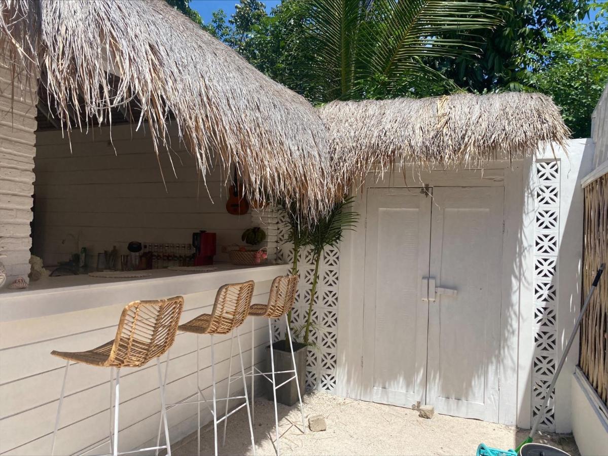 Love Coconut Bungalows Gili Trawangan Luaran gambar